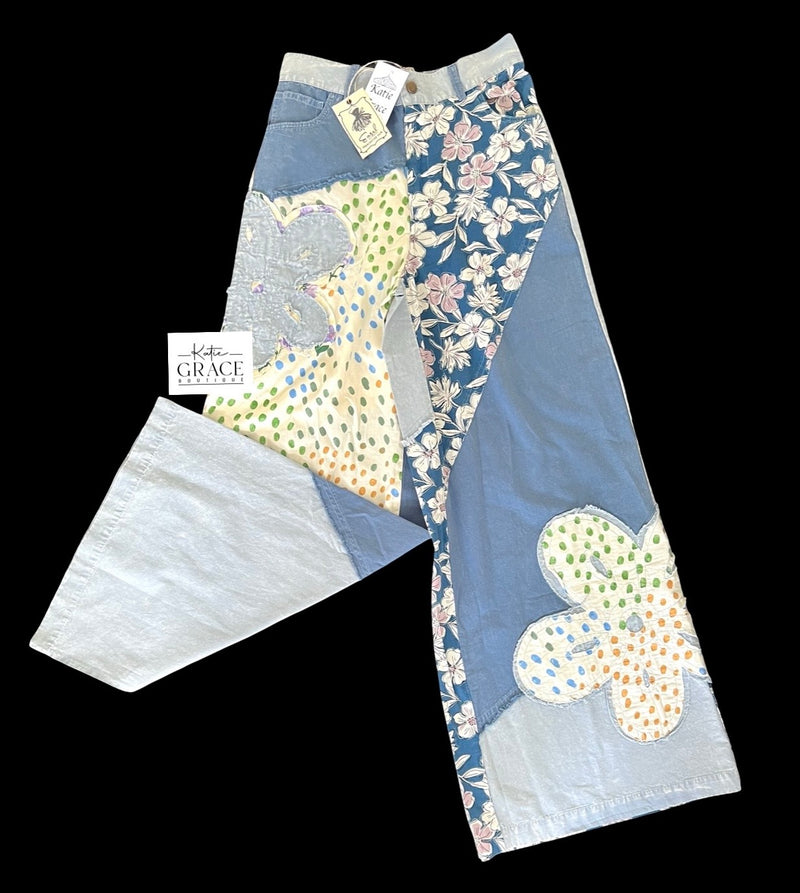 "Payton" Wide Leg Applique' Pants - The Katie Grace Boutique