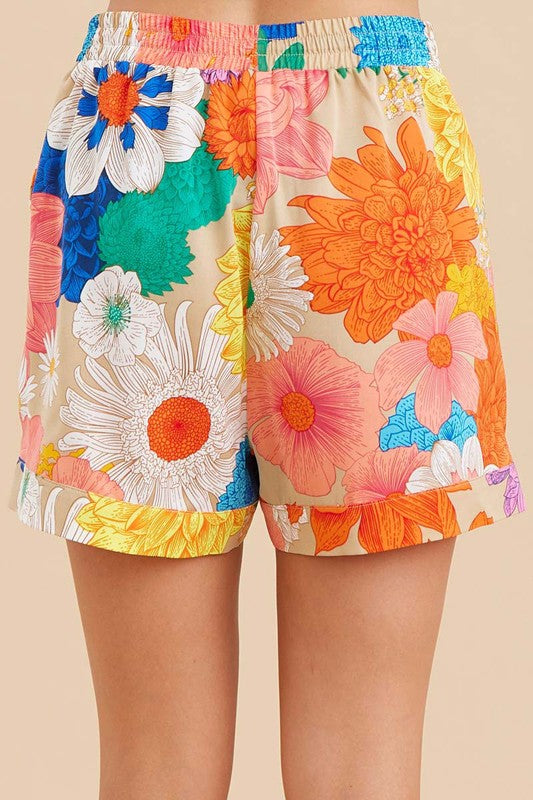 "Diana" Floral Shorts - The Katie Grace Boutique