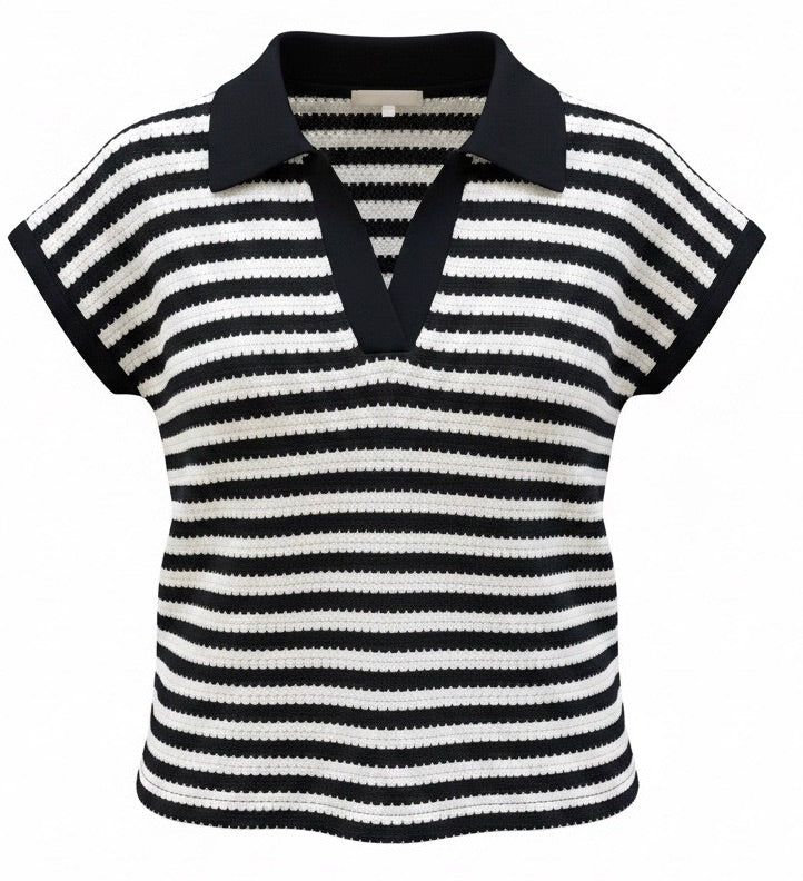 "Ainsley" Textured Top - The Katie Grace Boutique