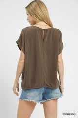 "Choca"  Linen Blend Top - The Katie Grace Boutique