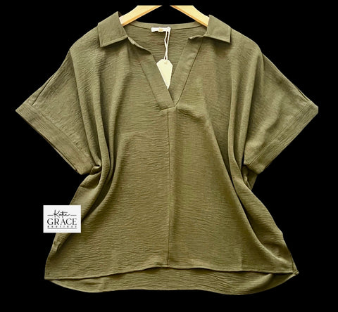 "Olivia" Collared Blouse - The Katie Grace Boutique