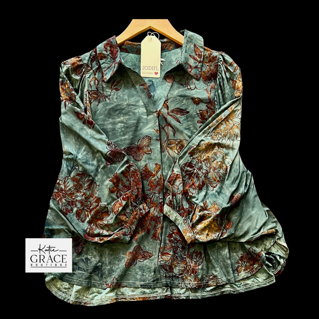 "Flora"  3/4 Blouse with Flocked Detals - The Katie Grace Boutique