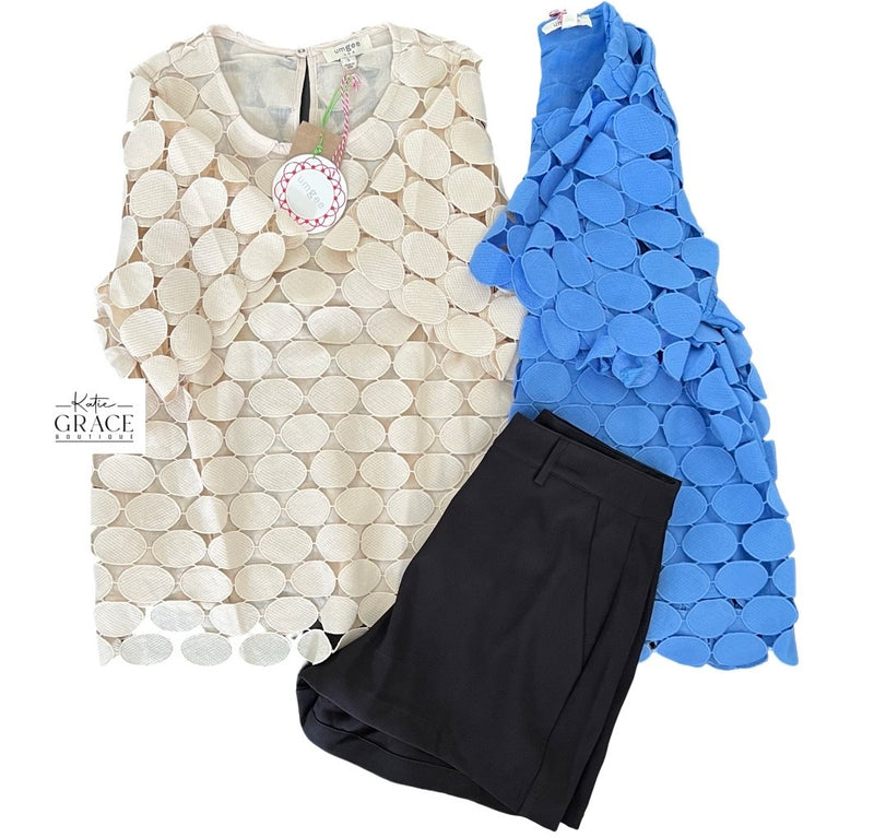 "Melita" Circle Blouse - The Katie Grace Boutique