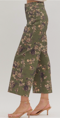 "Livvy" Floral Pants - The Katie Grace Boutique